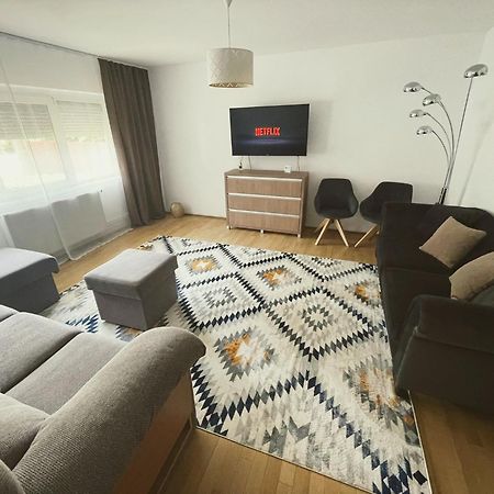 Modern Apartment With Self Check-In Timisoara Exterior photo